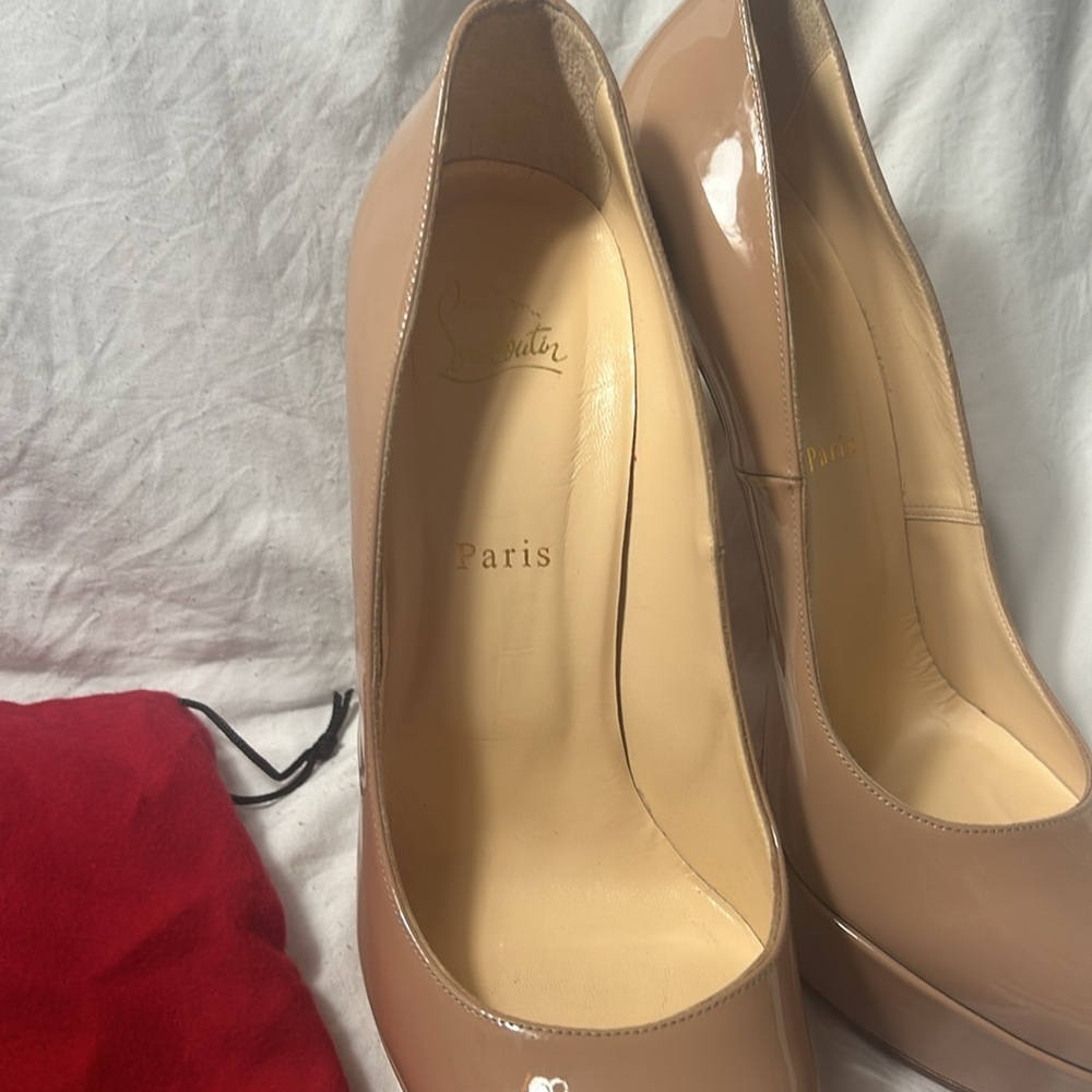 Christian louboutin shoes - Picture 6 of 6